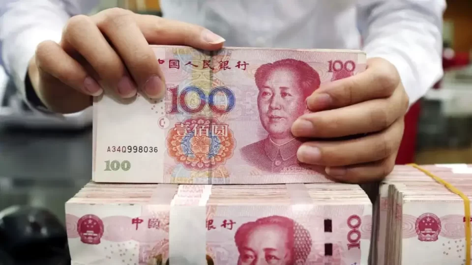 Les exportations explosent en Chine, les importations en baisse