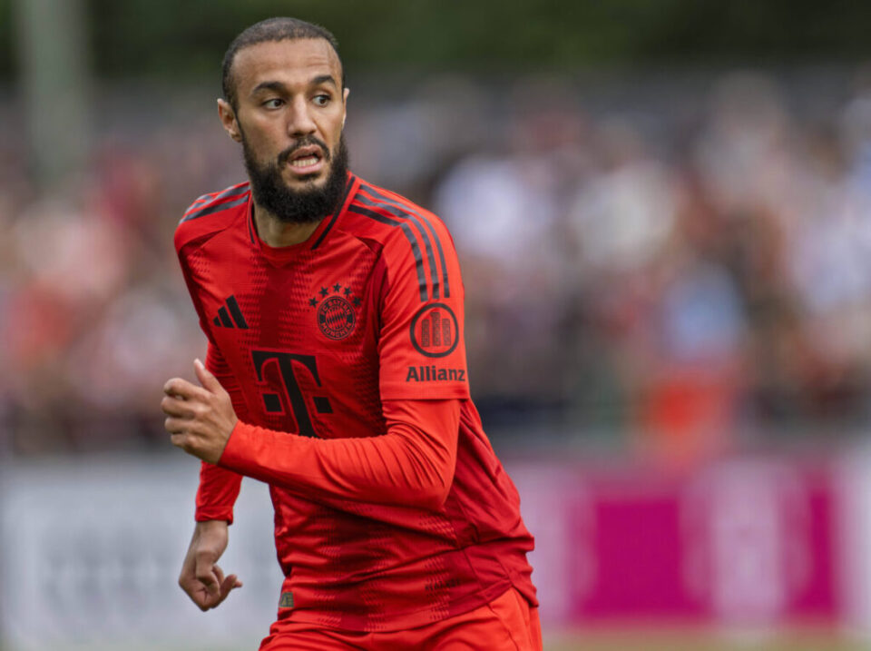 Transfert : Noussair Mazraoui répond à West Ham !