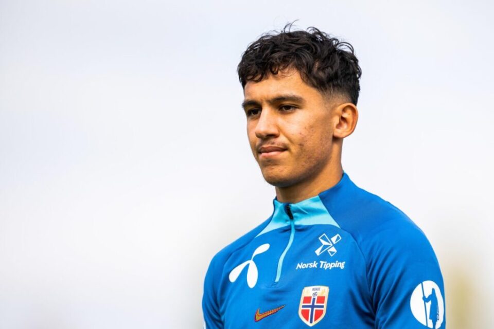 Maroc : Osame Sahraoui rejoint les Lions de l'Atlas après avoir quitté la Norvège !