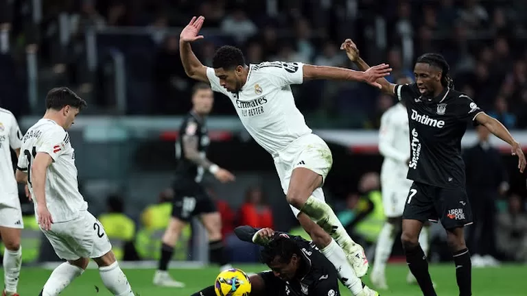 Liga : Kylian Mbappé crucifie Yvan Neyou au Bernabeu