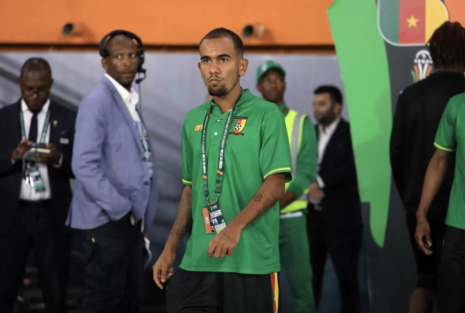 Nathan Doualla refuse de prolonger avec Victoria United, une affaire qui secoue le football camerounais