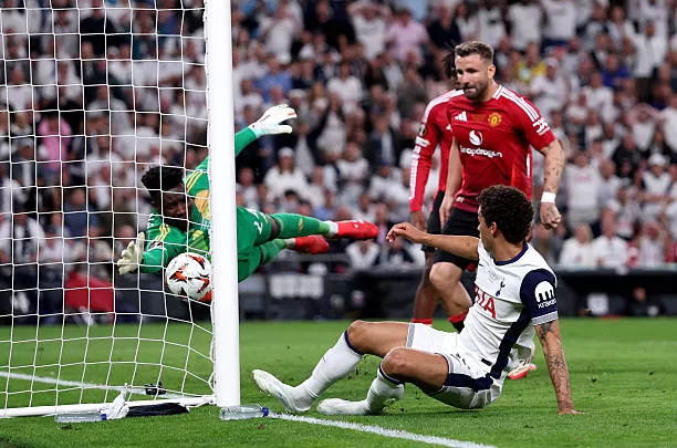 André Onana, la malédiction des finales européennes au coeur de l'actualité footballistique