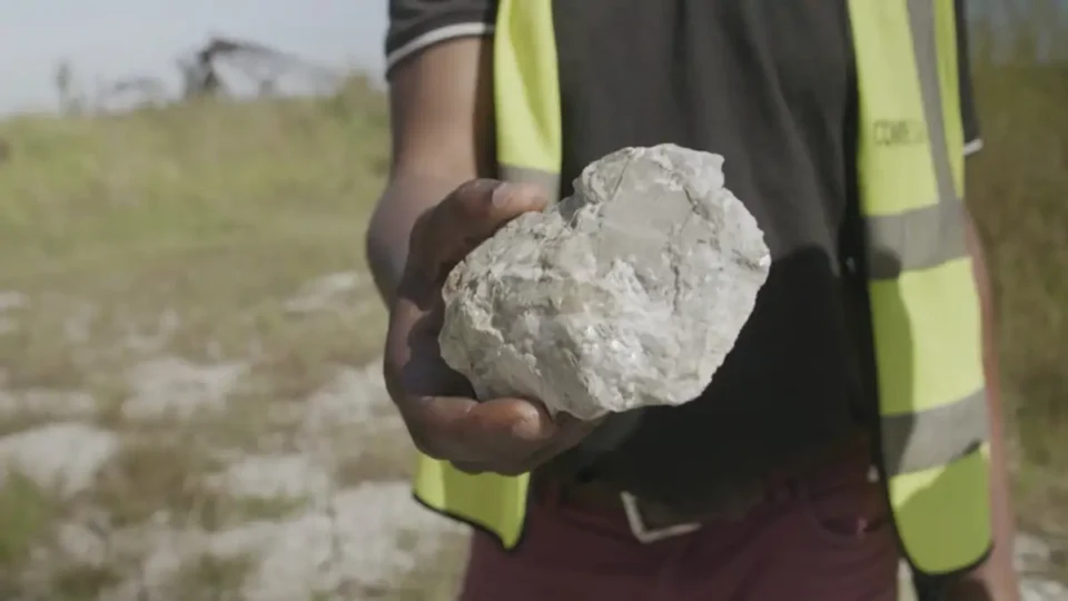 La Chine investit massivement dans les mines en Afrique, sécurisant ses approvisionnements