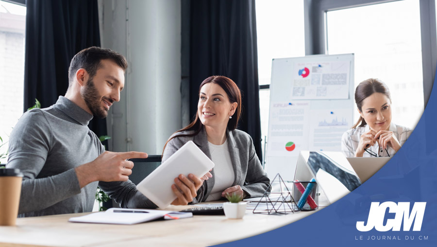 Optimiser les tâches du community management sans outils : un défi à relever